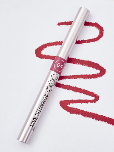Lip pencil in the color Carmen