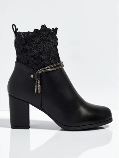 Luna Black Elegant Ankle Boots with Lace
