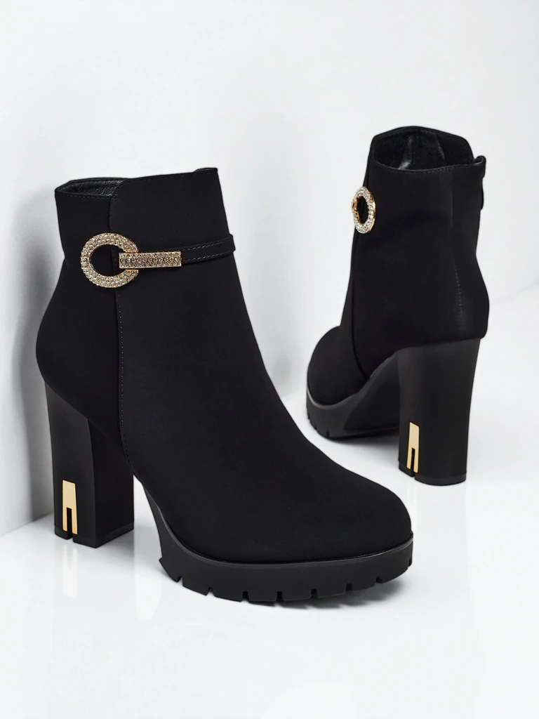 Luna Black Elegant Heeled Ankle Boots