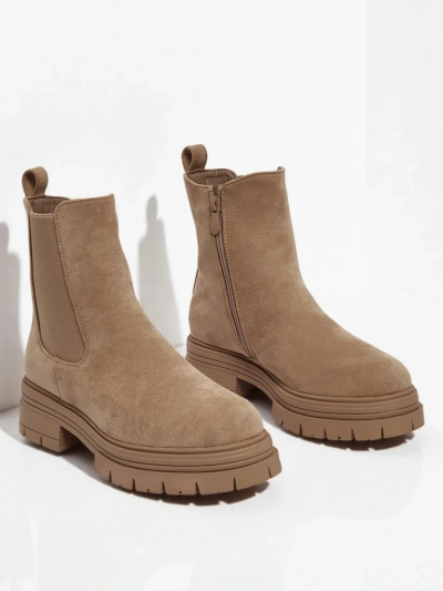Women's Chelsea boots made of eco-suede Lunvor