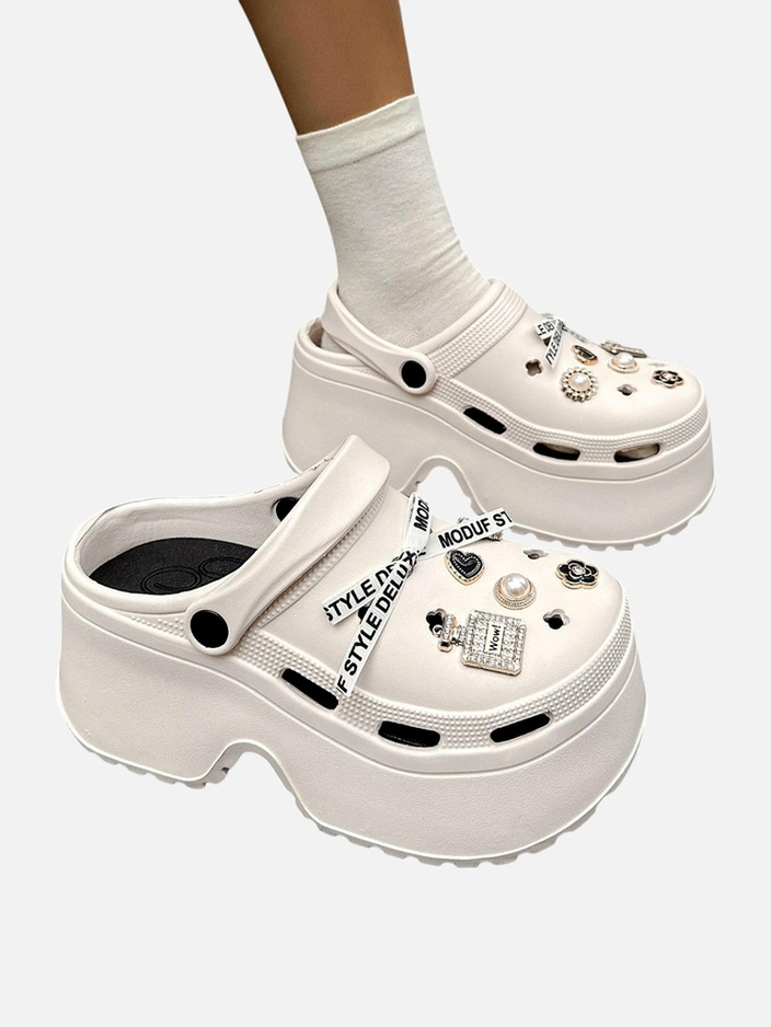 Royalfashion Sieviešu gumijas sandales ar dekoriem Dellos