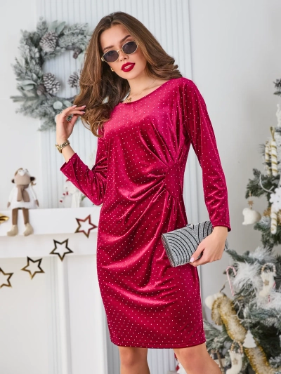 Royalfashion sieviešu kleita ar saliekumiem