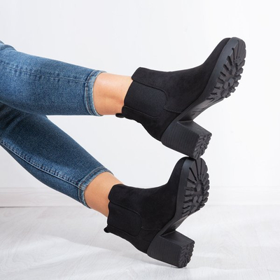 Black women's boots with a high heel from Brando - Footwear