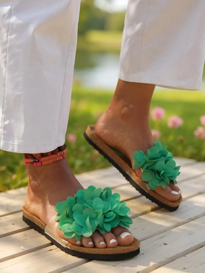 Royalfashion Klapki damskie z kwiatuszkami Flora Soft