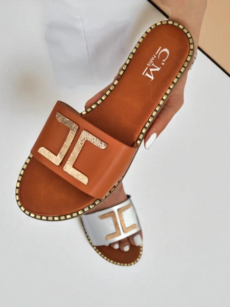 Royalfashion Sieviešu mākslīgās ādas iešļūcenes ar dekoru Gildra