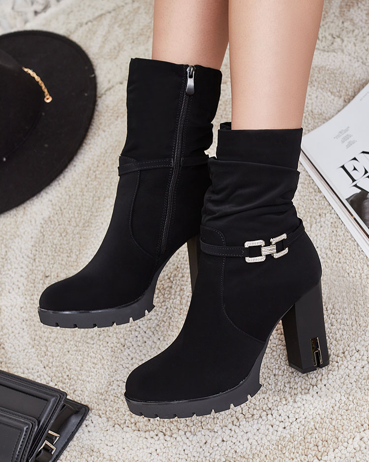 Royalfashion Женские сапоги на шпильке с декором Teroleda