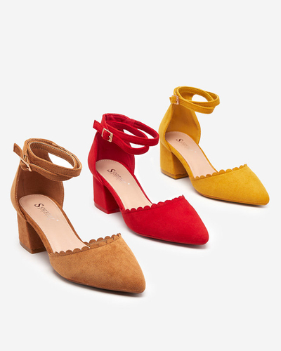 OUTLET Women's eco-suede camel sandals on the Ametis post - Footwear