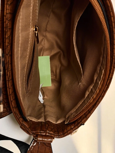 Lavetita parva torba feminina ex corio eco verniciato Sable Arc