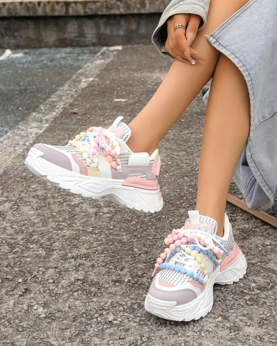 Royalfashion Women's sporty sneakers on a thicker sole Loness