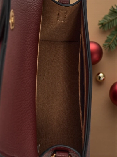 Lav umakaska pikin fu leki-skin Solmira