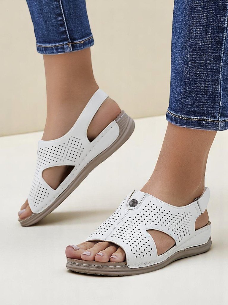 Royalfashion Sieviešu perforētās sandales Leminni