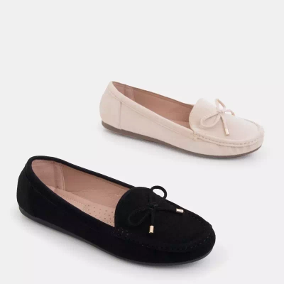 OUTLET Women's beige moccasins with a Wesir bow - Footwear