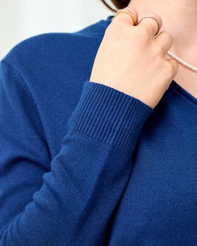 Royalfashion Navy blue women's sweater with heart neckline