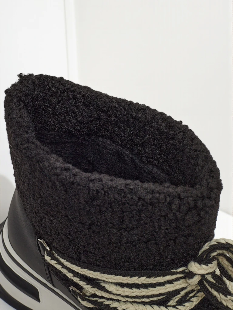 Women's snow boots with fur Verruna