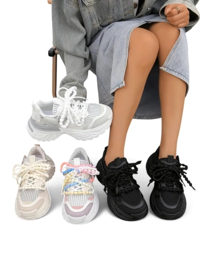 Royalfashion Women's sporty sneakers on a thicker sole Loness