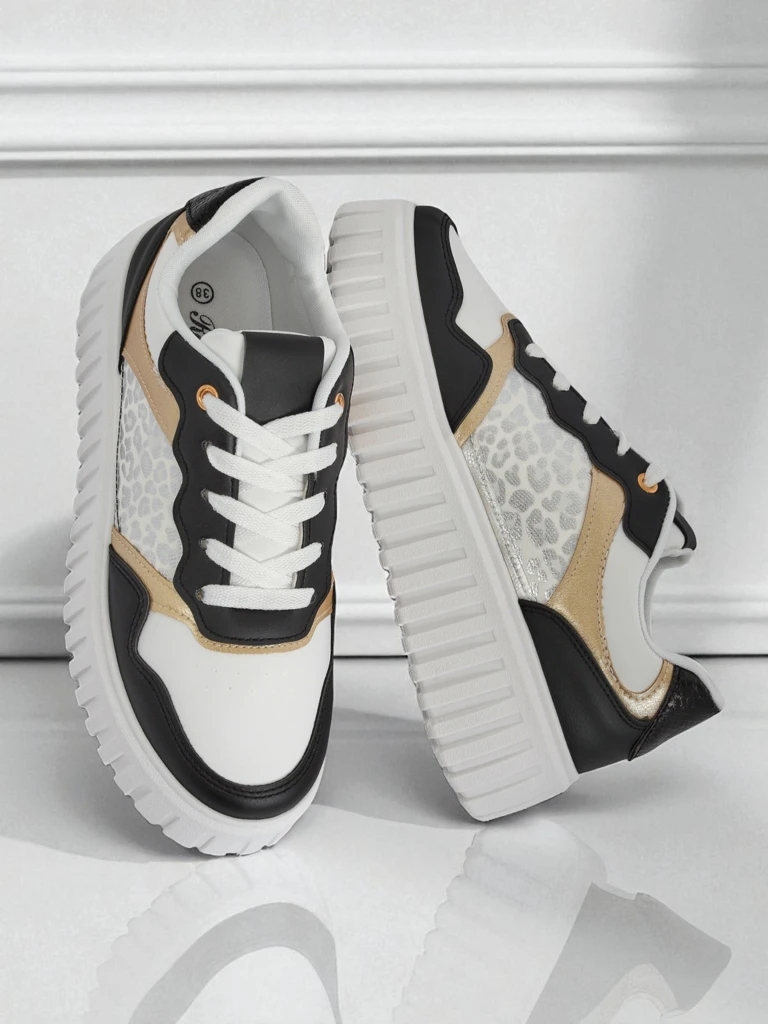 Женские кроссовки Royalfashion Callista платформа черные экокожа размер 40