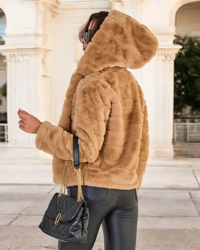 Royalfashion Gaiši brūna sieviešu kažokādas imitācijas jaka