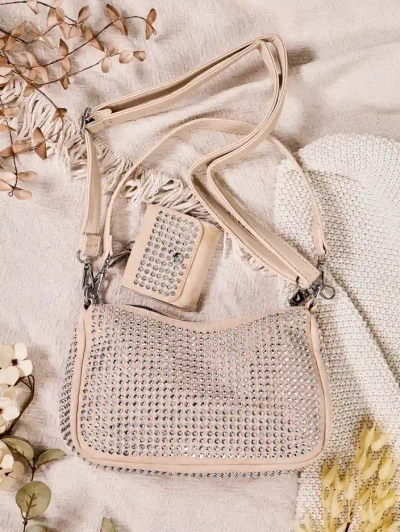 Royalfashion Маленькая женская сумка с заклепками
