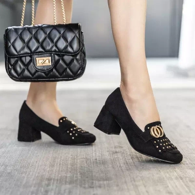 OUTLET Черные туфли-лодочки на столбе с декоративным верхом Nell-Shoes