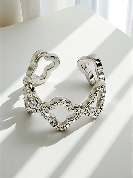 Ariadne Silverita lavaletti kristallivuin – pirak, kuviollinen muuvi tyylihyvä