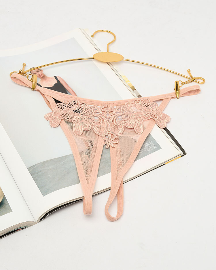 Royalfashion Mežģīņu sieviešu stringi bēšā krāsā