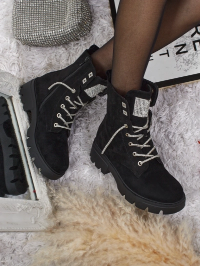 Eko zamszowe sznurowane botki damskie Tessaro