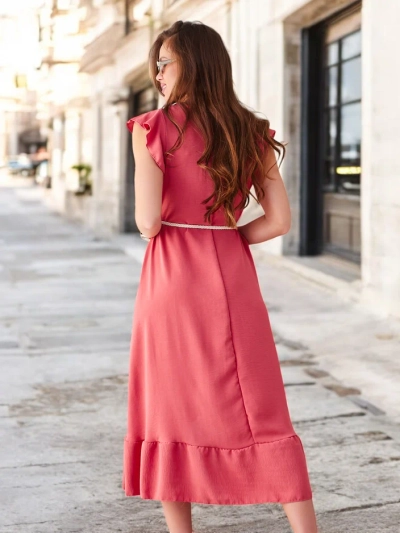 Royalfashion Sieviešu midi kleita ar volāniem un īsām piedurknēm