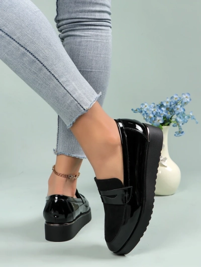 Royalfashion Женские лаковые мокасины Afidale