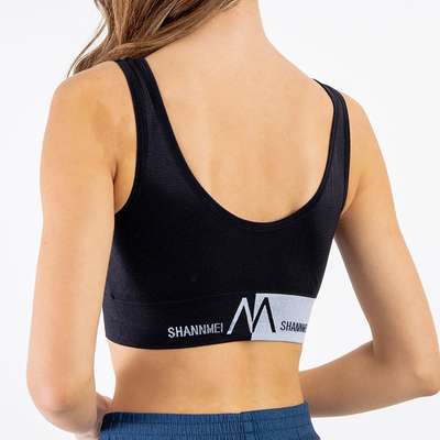 Черный спортивный бюстгальтер с надписями - Нижнее белье