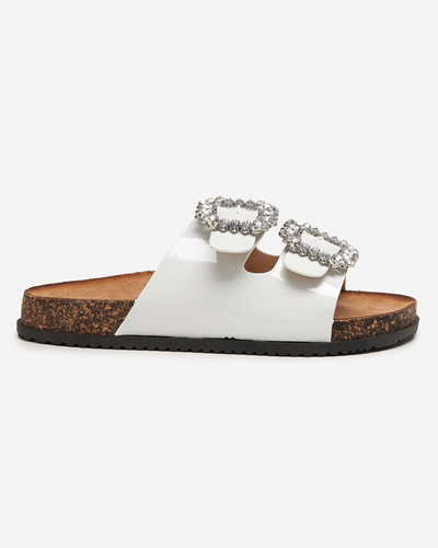 OUTLET White women's slippers with decorated clasps. Olimika - Footwear