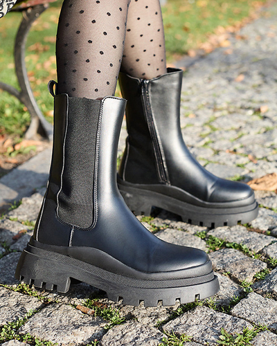 OUTLET Black women's flat-heeled boots Okidas - Footwear