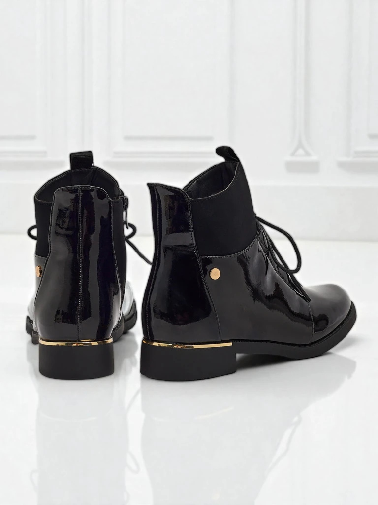 Лакированные женские ботинки на шнуровке Avoria