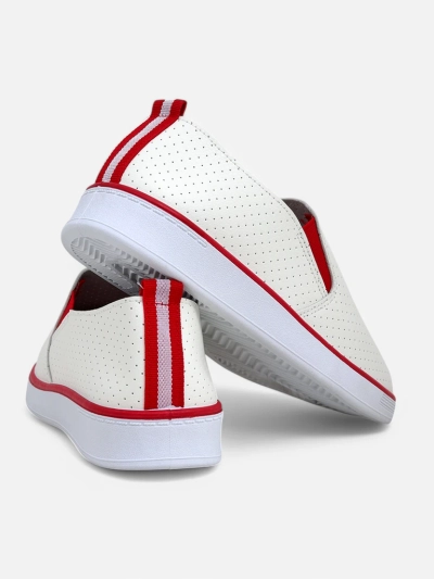 Royalfashion Women's perforated slip-on shoes Kassias