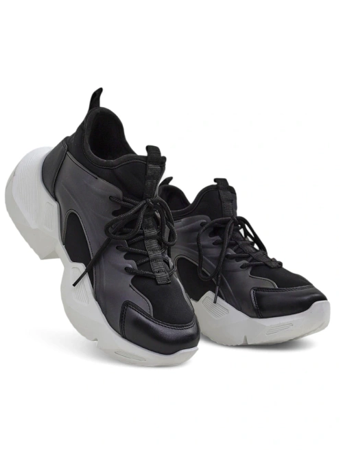 Royalfashion Women's sporty sneakers on a thicker sole Vivers