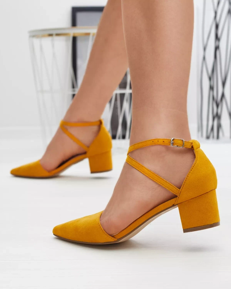 Women's mustard sandals on a post Crisco - Footwear