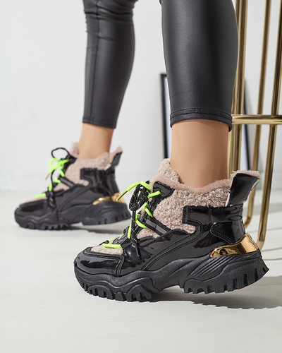 Melni sieviešu sporta apavi ar kažokādu un neona dzeltenām šņorēm Adbo- Footwear