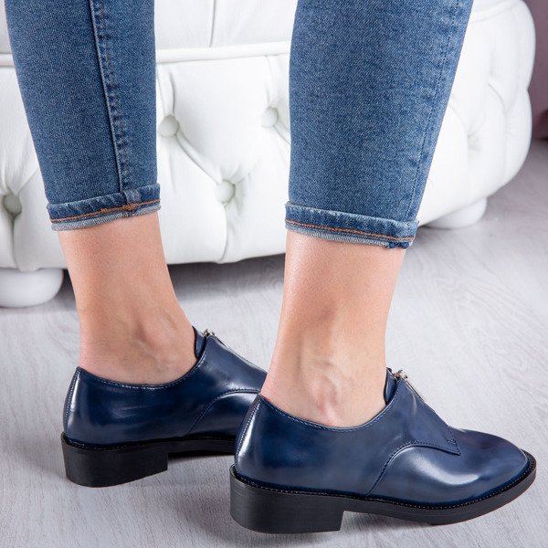 Navy blue low-heeled shoes Losientos - Footwear