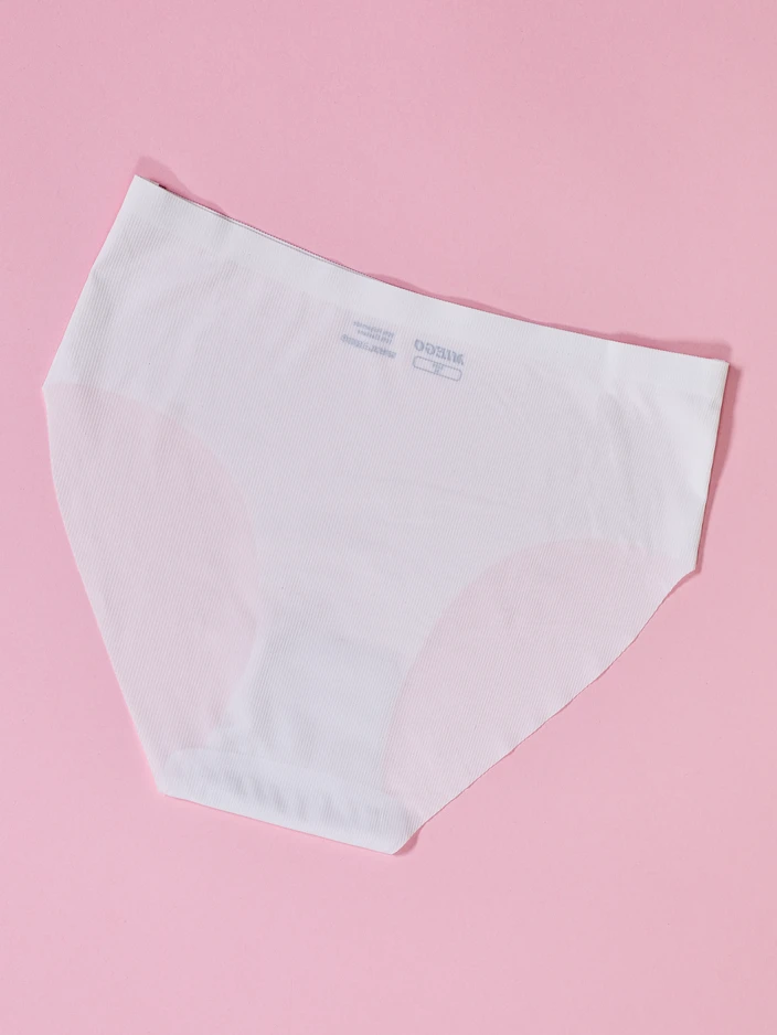 Royalfashion Женские ребристые трусики с лазерной резкой