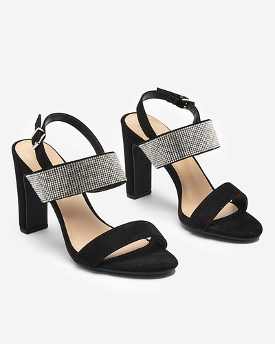 OUTLET Black women's sandals on a post with Maerro cubic zirconias - Footwear