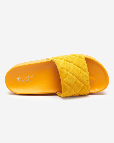 OUTLET Yellow women's quilted platform flip-flops Koriner - Footwear
