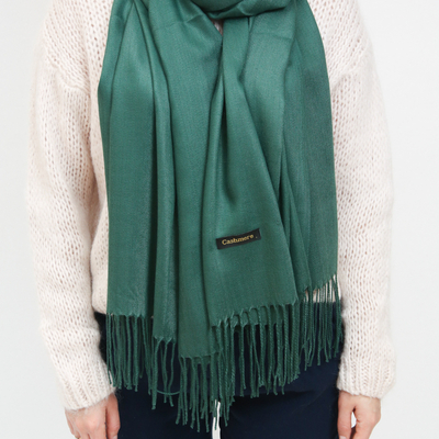 Темно-зеленый женский большой шарф с кистями - Аксессуары