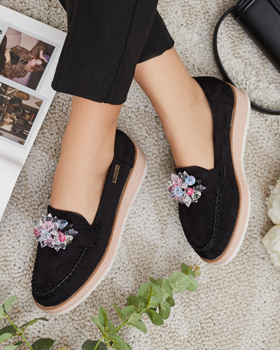 Royalfashion Мокасины с разноцветными камнями Restea