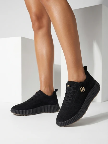 Royalfashion Sieviešu perforētās sporta kedas Tobin