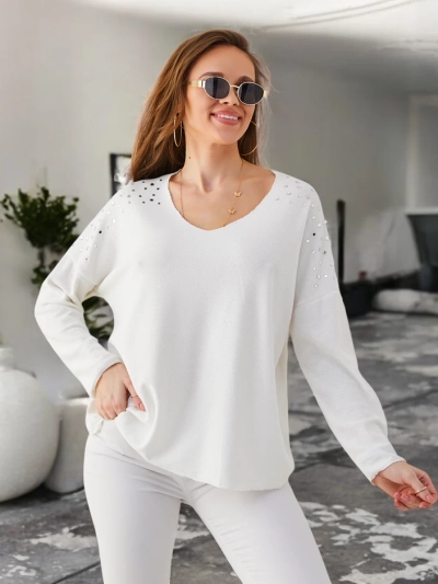 Royalfashion Women's thin viscose sweater with rhinestones on the shoulders