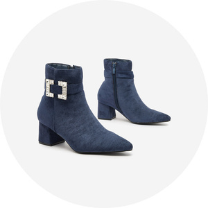 Ekrū || Tumši zila