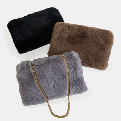 Black fur shoulder bag - Accessories