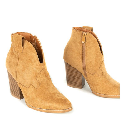 Cowboy boots on a higher camel Gaja - Footwear 1