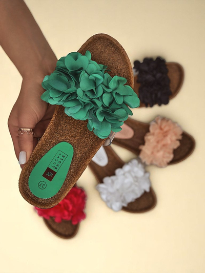 Royalfashion Klapki damskie z kwiatuszkami Flora Soft