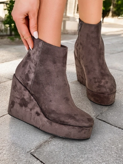 Royalfashion Women's wedge boots Sieffa