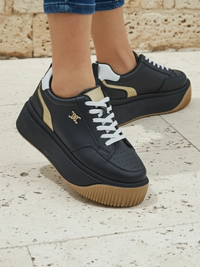 Lav sneakersy Hypatia Nero ze skóry ekologicznej na platformie 5 cm